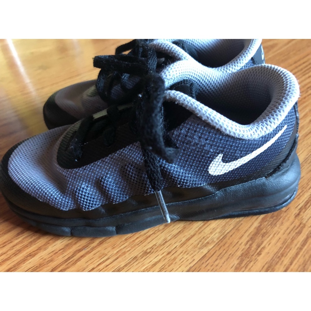 Nike Air Black and Gray Sneakers 10C